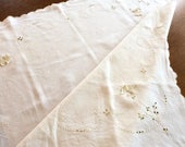 Vintage Madeira Linen Tablecloth, Embroidered Madeira Linen, Pale Yellow with Butterfly Pattern, Excellent Condition