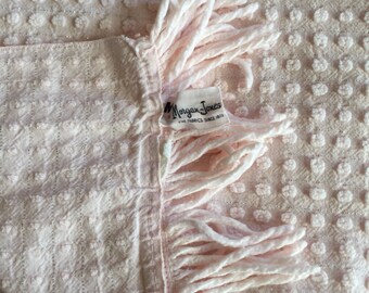 Morgan Jones Pink Popcorn Lurex Chenille Bedspread Twin