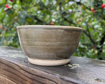 23160 FREE SHIP Grey Bowl  4.75” x 2.5” Ready to Ship