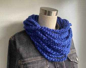 Royal Blue Chain Scarf Necklace, Gifts for Wife, Present for Teen, Teacher Appreciation Gift, Indigo Scarf, Layered Scarf, Handmade Crochet