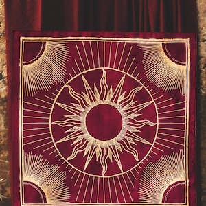 The Somnia Tarot Spread Cloth - "The Sun" - 100% katoen - 21,5 x 21,5 inch - VS