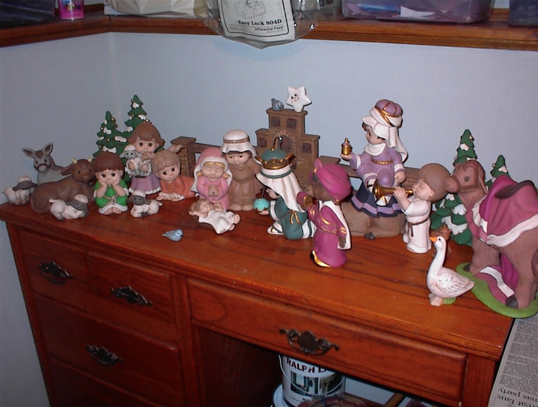 Dona's Sweet Tot 32piece Ceramic UNPAINTED Bisque Nativity Etsy