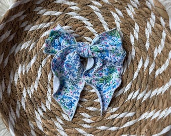 White Floral Castle, Fable Bows, Bow Hair Clip, Barrette Hair Clip, Soft Hair Clip, Magical Clip, Barrette, Brynnbands