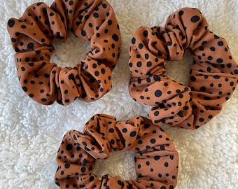 Orange Polka Dots Scrunchie, Halloween Scrunchie, Fall Scrunchie, Soft Scrunchie,  Brynnbands,Fall Scrunchies, Fall Hair