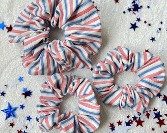 Distressed Stripes Scrunchie,  Brynnbands, Hair Scrunchie, 4th of July Scrunchie, Patriotic Scrunchie, 4th of July, 4oJ