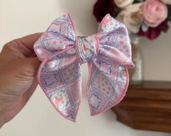 Pink Hankie Satin Fable Bow
