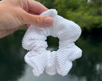 White Crinkle SWIM Scrunchie, Pool Scrunchie