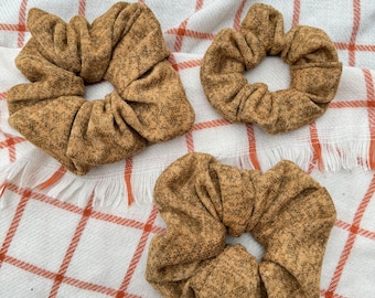 Mustard Sweater Scrunchie, Yellow Scrunchie, Soft Scrunchie. Sweater Knit Scrunchie, Brynnbands,