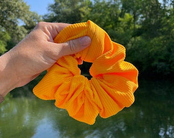 Yellow Ribbed SWIM Scrunchie, Oversized Scrunchie, Jumbo Scrunchie, Brynnbands,, 90s Scrunchie, Pool Scrunchie