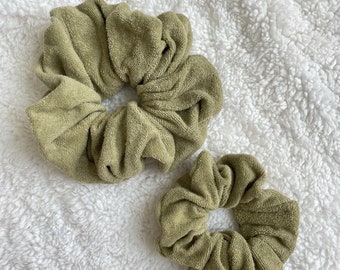 Sage Towel Scrunchie, Micro Fiber Scrunchie, Pink Scrunchie, Waterproof Scrunchie, Pool Scrunchie, Shower scrunchie, Brynnbands