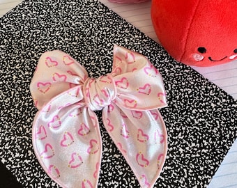 Pink Pencil Heart Fable Bow, Back to School Bow