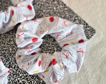 Apples & Bows Scrunchie, Back to School Scrunchie, School Scrunchie, Soft Scrunchie,  Brynnbands, Fall Scrunchies,  Teacher Gift,