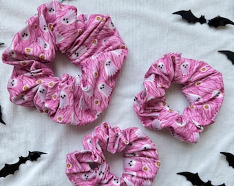 Pink Embroidered Ghosts Scrunchie, Halloween Scrunchie, Fall Scrunchie, Soft Scrunchie,  Brynnbands,Fall Scrunchies, Fall Hair