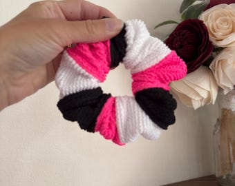 Pink Black White Crinkle SWIM Scrunchie, Pool Scrunchie