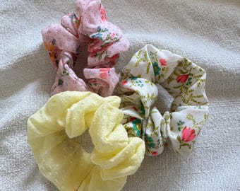 Vintage Redo Scrunchies Scrunchies,  Brynnbands, Fall Scrunchies, Fall headbands , Brynnbands,  Fall Scrunchies, Fall Hair