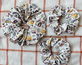 Fall Books, Fall in Love, I love October scrunchie, Fall Scrunchie, Brynnbands, Hair Scrunchie,