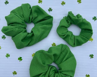 Green Rib Knit Scrunchie, Ribbed Scrunchie, Brynnbands, Hair Scrunchie, Hair Tie, Green Scrunchie, Oversized scrunchie