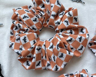 Checkered Bats Scrunchie, Halloween Scrunchie, Fall Scrunchie, Soft Scrunchie,  Brynnbands,Fall Scrunchies, Fall Hair
