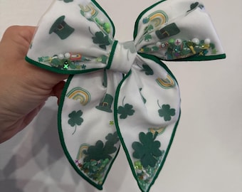 White Shamrock Shaker Bow Fable Bow, Shamrocks Bow