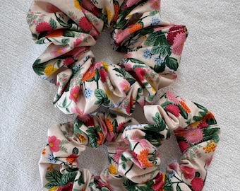 Rifle Paper Co Scrunchie, Dahlia Print Scrunchie, brynnbands