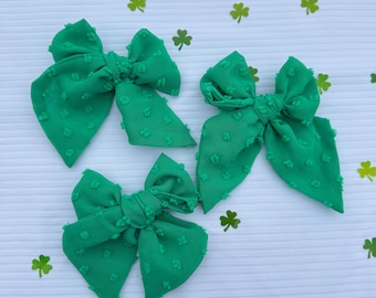 Green Swiss Dot Bow, Bow Hair Clip, Barrette Hair Clip, Soft Hair Clip, Tulle Barrette, Brynnbands
