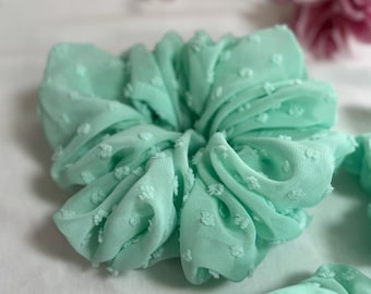 Mint Swiss Dot Scrunchies, Easter Scrunchie, Springtime Scrunchie, Soft Scrunchie, Brynnband,  Easter Scrunchie, Easter Basket,