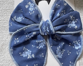 Blue Floral Bow, Fable Bow, Brynnbands