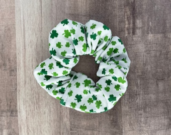 Little Shamrocks Scrunchie, St Patrick's Day Scrunchie, Soft Scrunchie. Star Scrunchie, Brynnbands,