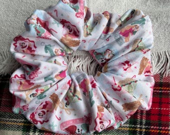 Snow Globe Princess Scrunchie, Christmas Scrunchie