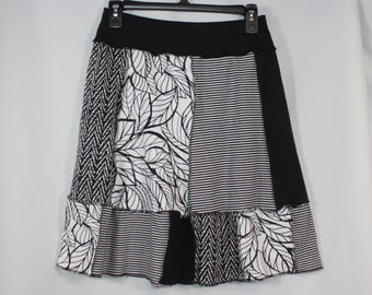 Upcycled Skirt Recycled Fabric Mixed Prints Above Knee Black White Multi S 4/8