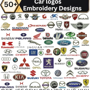 Puede incluir: Una colección digital de más de 50 logotipos de marcas de coches y motos formateados como diseños de bordado. La imagen muestra varios emblemas automotrices en diversos colores y formas, con el texto "50+ Car logos Embroidery Designs" en la parte superior.