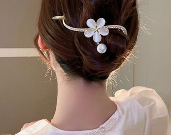 Bling Rhinestone Pearl Gold Toned Korean Hair Clip with Spring. Unique Gift