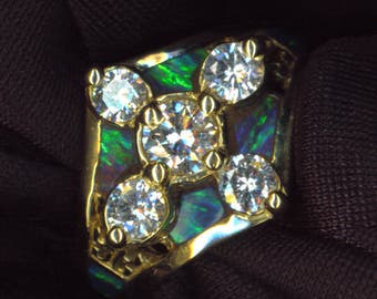 REGAL ESSANCE - Diamant/Opal Verlobungsring - auf Bestellung