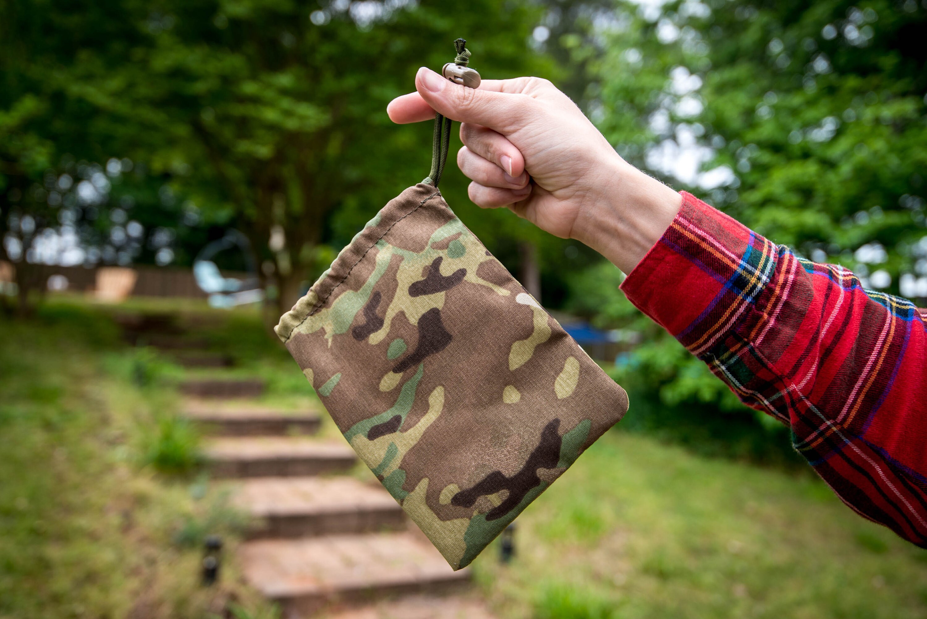 2 layer face mask with shock cord and cord lock and pouch bundle (or