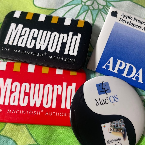 VINTAGE 1990's Macintosh Authority Pinback Button | Macworld Computers | Apple Programmers and Developers Association | 21E