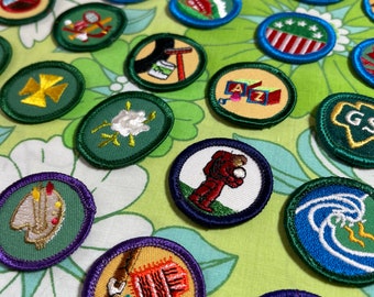 VINTAGE Girl Scouts Round Merit Patches | 12J