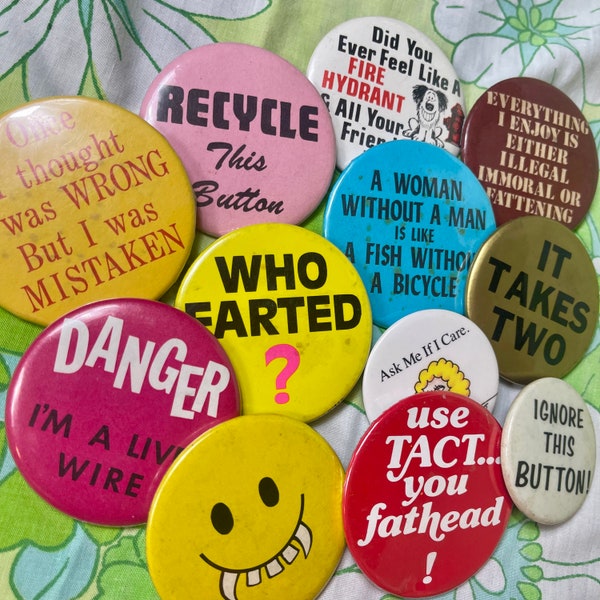 VINTAGE Funny 80's - 90's Pins / Buttons | Smiley Face | It Takes Two | Who Farted | 4E