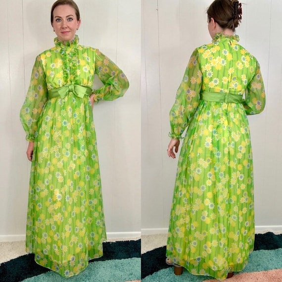 VINTAGE Green Long Sleeve Maxi Dress | 1960's - 19