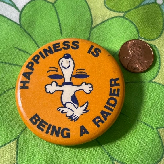 VINTAGE Snoopy Happiness Is Being A Raider Pinbac… - image 3