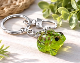 Spotted Green Frog Keychain – Petite Resin Translucent Frog Lover Bag Charm – Cute Gift – Kawaii