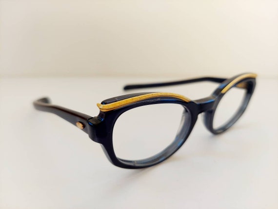 Vintage 1960s Black and Gold Catseye Glasses. - image 3