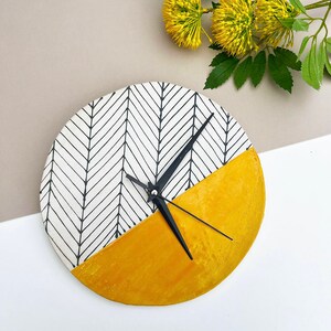Mustard Herringbone Wall Clock, Kitchen Accessories, Handmade Hand painted Ceramic Clock, Housewarming Gift image 3