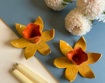 Daffodil Candle Holder
