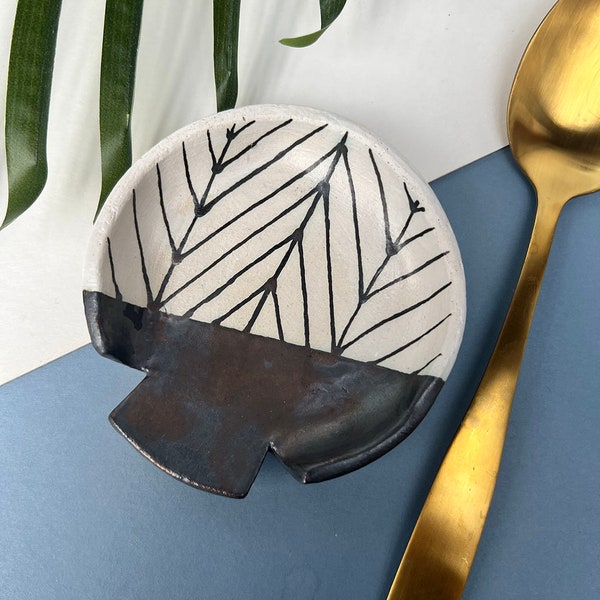 Black Herringbone Ceramic Spoon Rest - Kitchen decor, Spoon holder for kitchen - ceramic handmade pottery