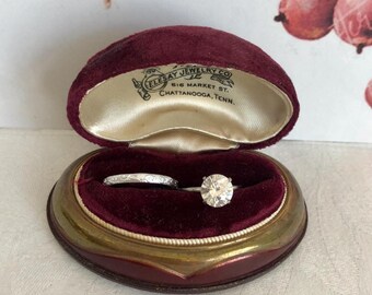 Vintage Sugar Beet Red Velvet Ring Box, Moonlight Ivory Lining