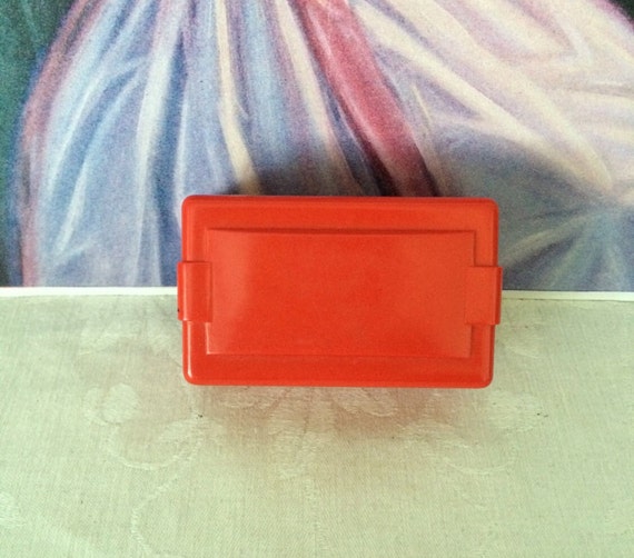 Vintage Bakelite Triple Ring Box~Candy Apple Red … - image 5