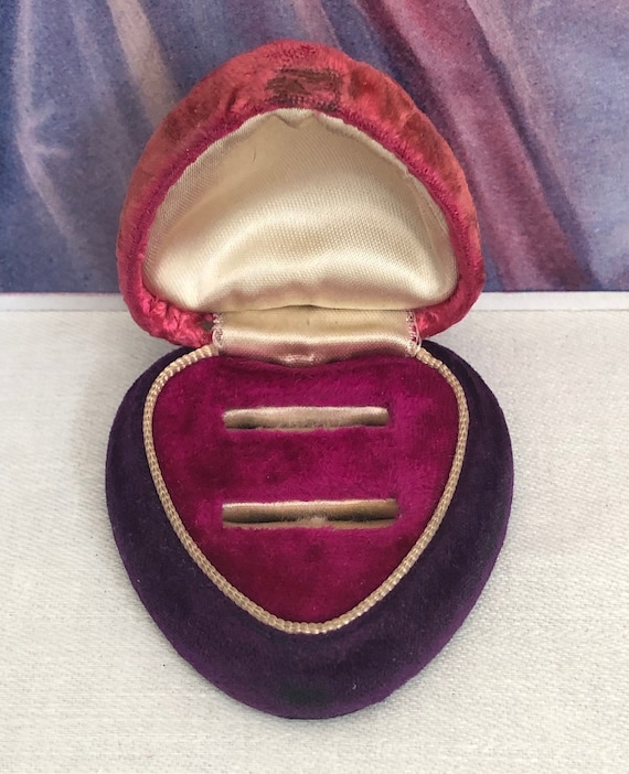 Vintage Velvet Heart Double Ring Box~Vintage 1930… - image 7