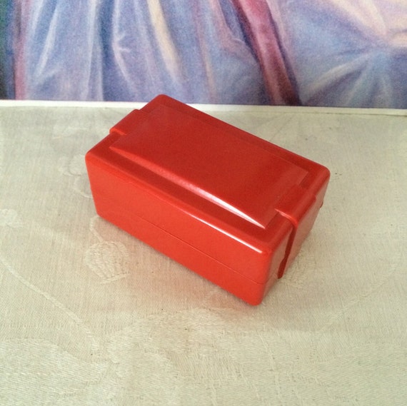 Vintage Bakelite Triple Ring Box~Candy Apple Red … - image 4