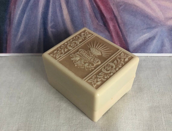 Vintage Celluloid Ring Box~White Chocolate Double… - image 5