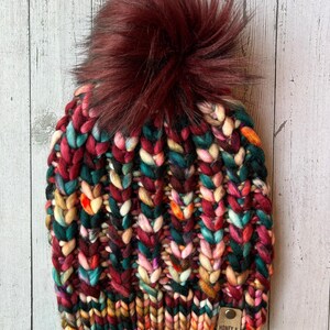 100% Merino Wolle Strickmütze | Geflochtene Herzchen Mütze